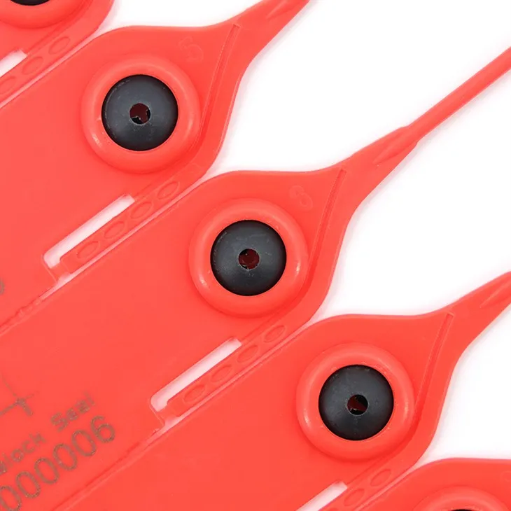 Strappare le guarnizioni di plastica